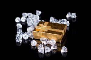 Un diamante es uno de los mejores regalos Un diamante es uno de los mejores regalos