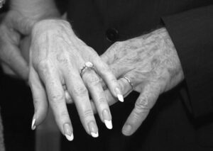 Joyas y diamantes son un regalo importante por San Valentín Joyas y diamantes son un regalo importante por San Valentín