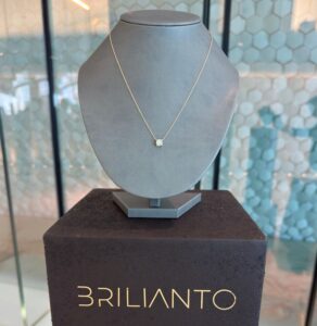 Solitario con un diamante de 1.00 ct de la colección Diamantes da Luz Edición Especial BPI